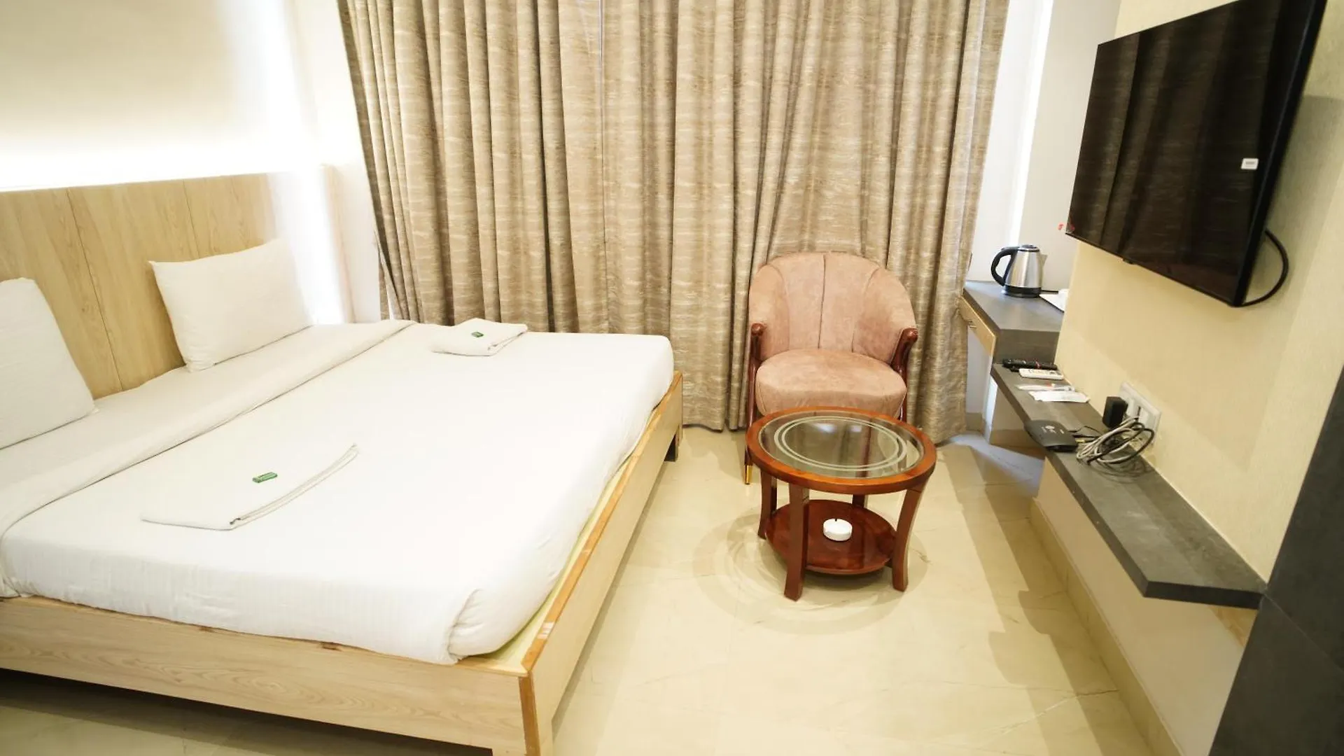 Hotel City Grand Varanasi India